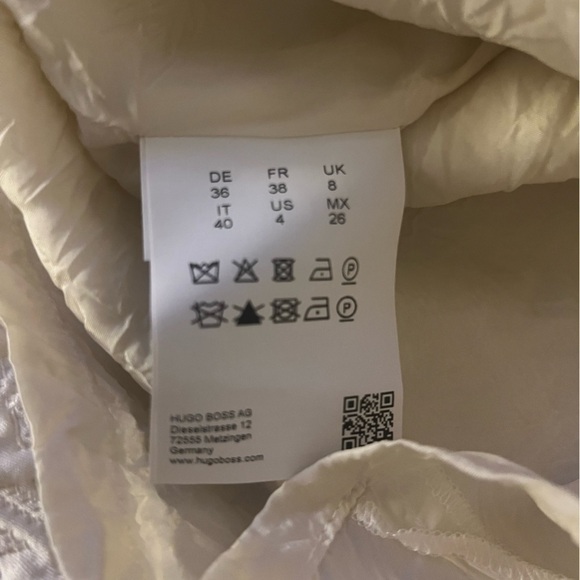 HUGO Hugo Boss Cream Jacquard Quilted Dress - Picture 6 of 7